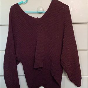 American Eagle Marone colored sweater